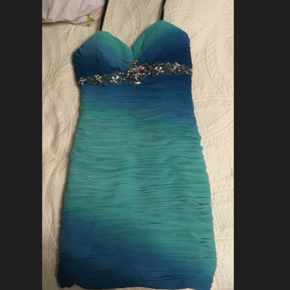 Bee Darlin Blue/Teal Strapless Dress Size 7/8